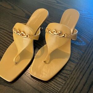 TORY BURCH, JESSA LOW HEELED SANDAL, SIZE 9